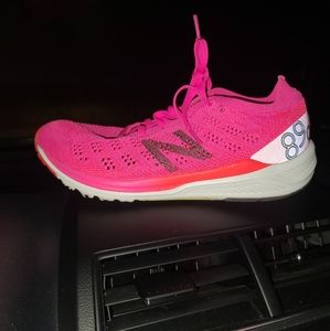 Women's New Balance 890